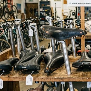 Secondhand Seatpost and saddle
